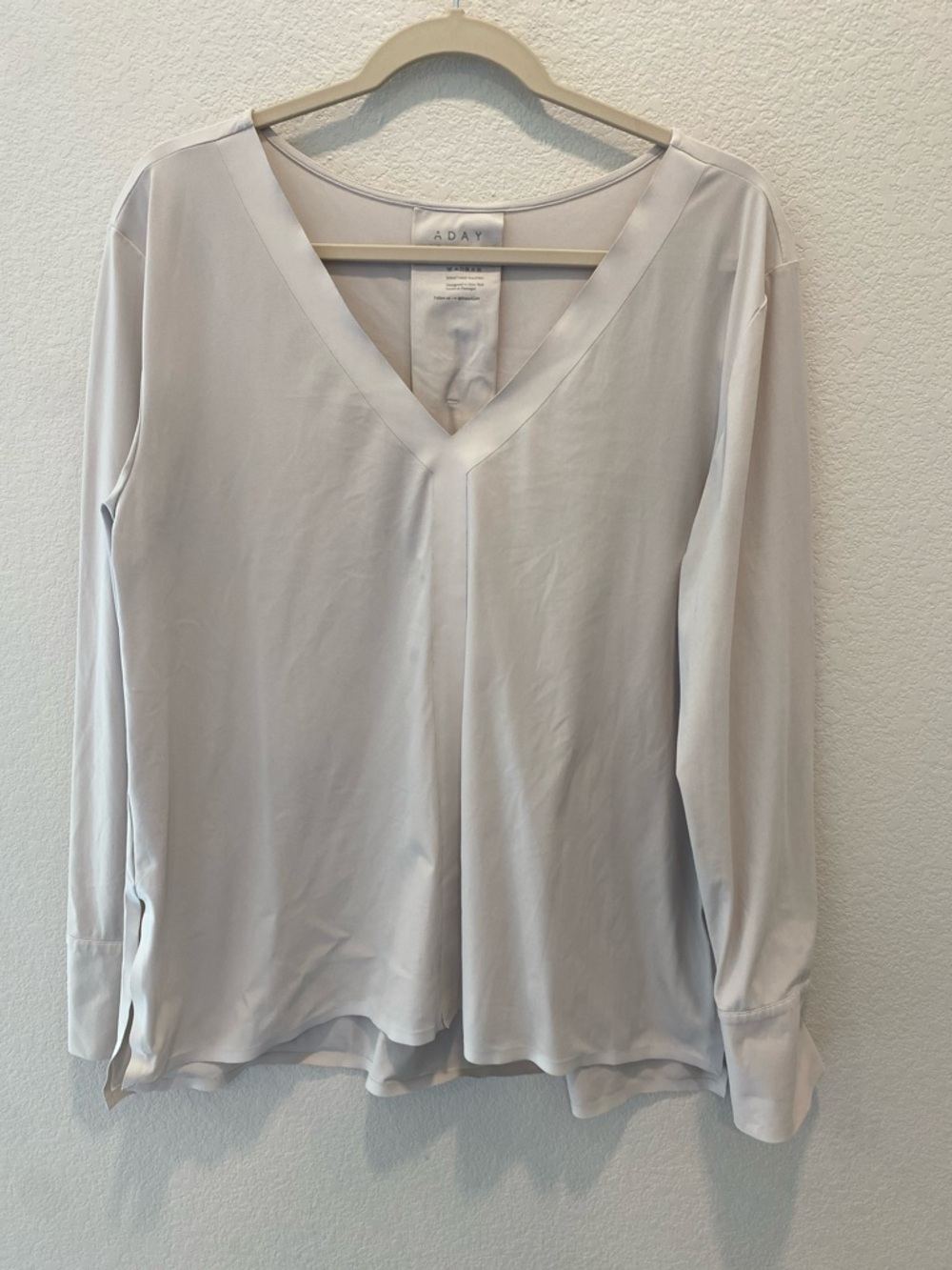 ADAY | Something tailored blouse in a creamy white color